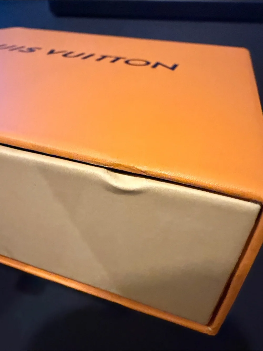 Louis Vuitton golf green  dual cardholder canvas leather BOX SLIGHTLY DENTED